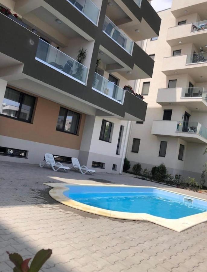Emi Apartment Mamaia Нэводари Экстерьер фото