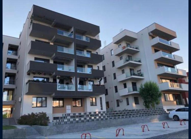 Emi Apartment Mamaia Нэводари Экстерьер фото